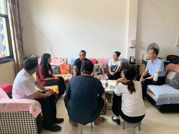 图片2.jpg 图片2.jpg