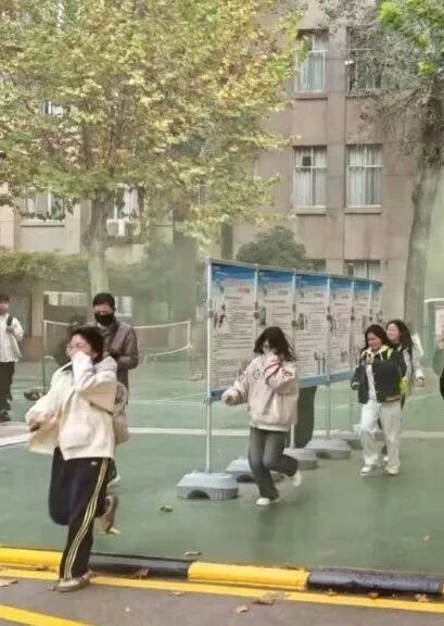 d304105e9c92036935cd181eae1e729b.jpg d304105e9c92036935cd181eae1e729b.jpg